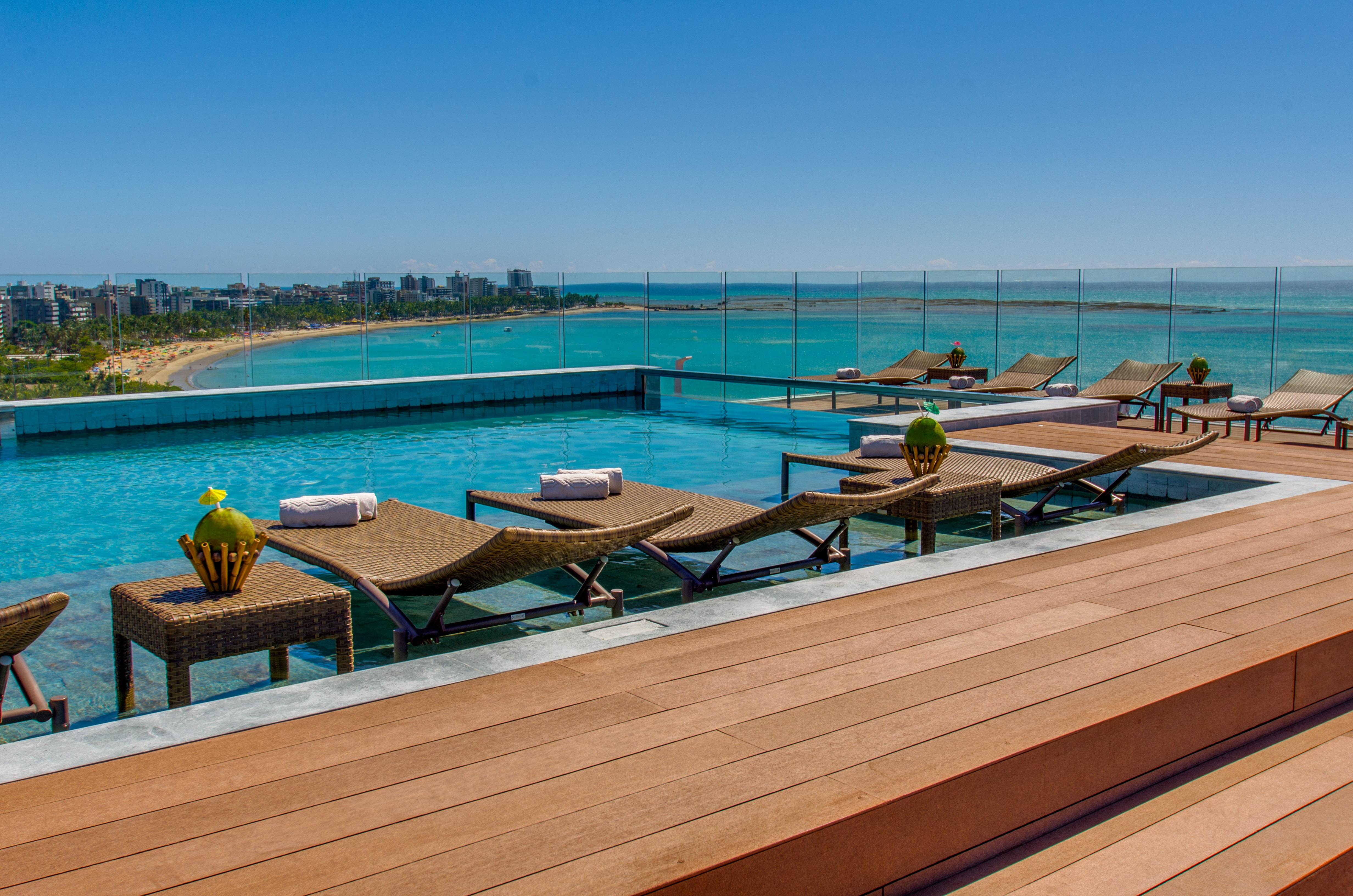 Meridiano Hotel Maceió Zewnętrze zdjęcie The pool at the rooftop