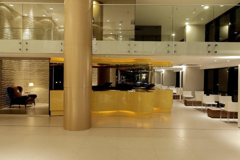 Meridiano Hotel Maceió Zewnętrze zdjęcie The lobby of the hotel